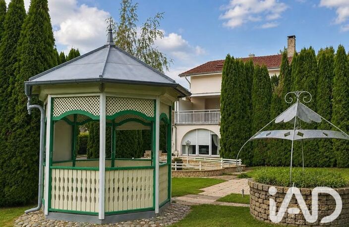 Vente Maison/villa 11 pièces — photo 3