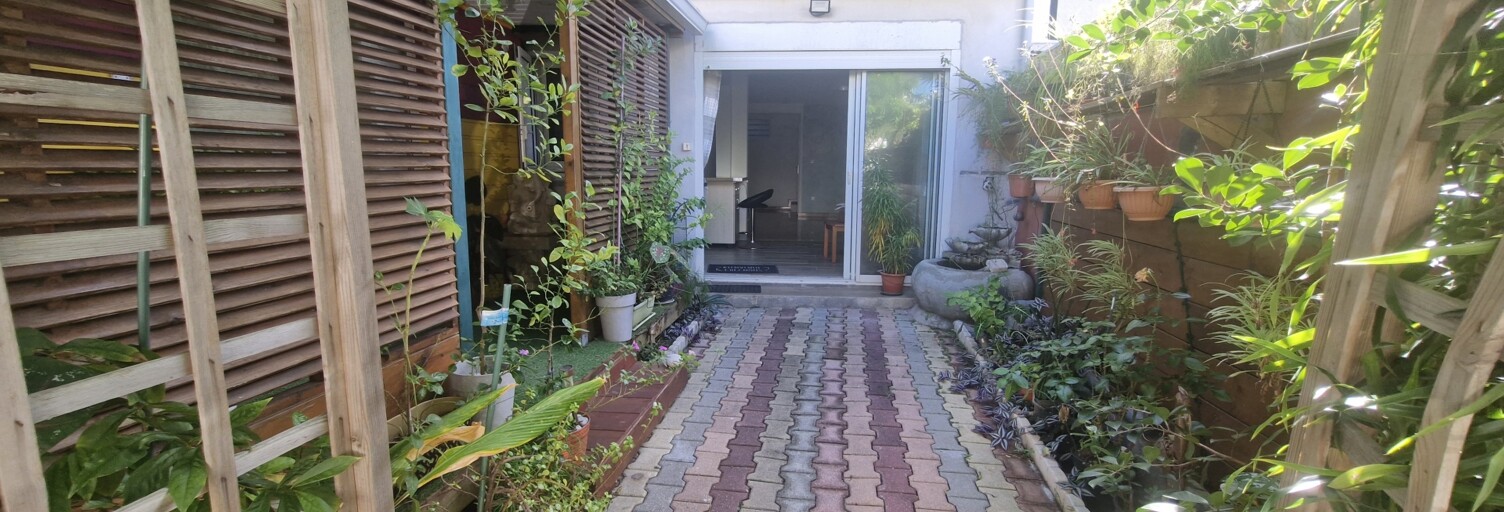 Maison 7 Pièces 103 m² à vendre à Saint-Pierre (97410)