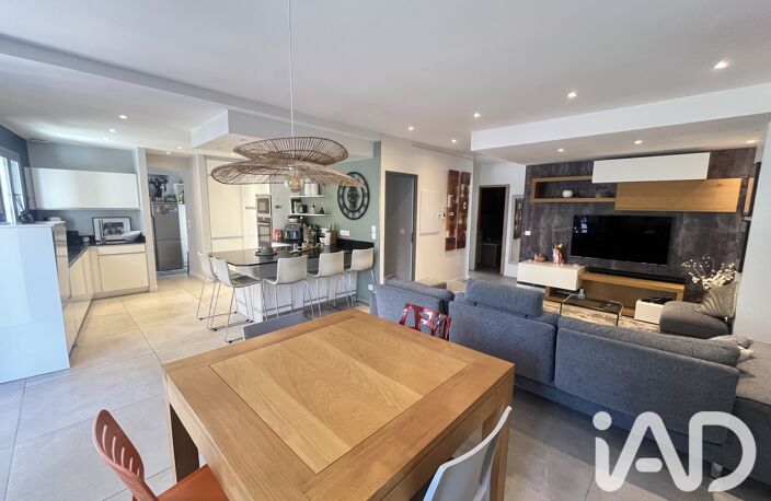 Vente Appartement 4 pièces — photo 2