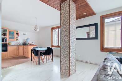 Appartement 5 pièces 215000 €