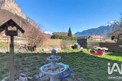 Appartement 5 pièces 215000 €