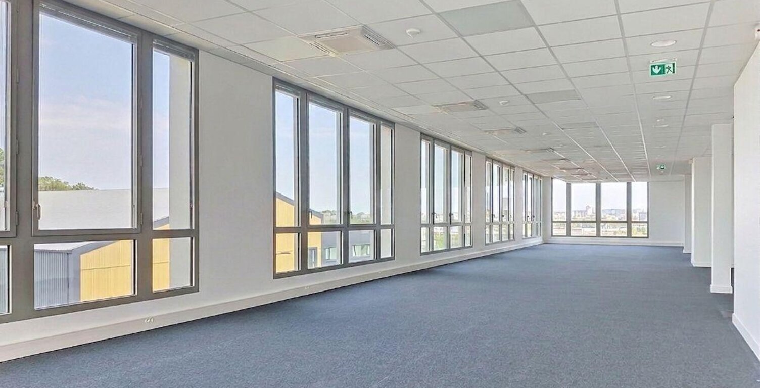 Location Bureaux 270 m&sup2; — photo 1
