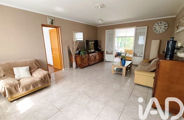 Vente Maison/villa 5 pièces — photo 2