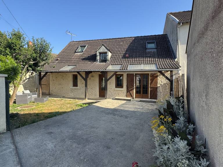 Vente Maison/villa 4 pièces — photo 1