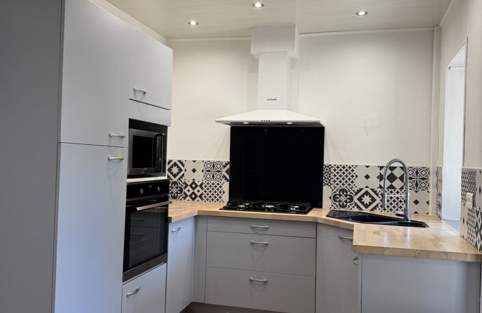 Vente Maison/villa 4 pièces — photo 2