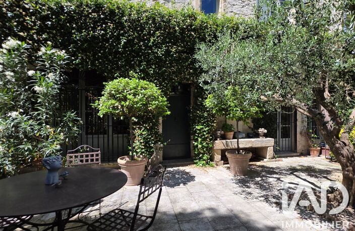 Vente Maison/villa 11 pièces — photo 2