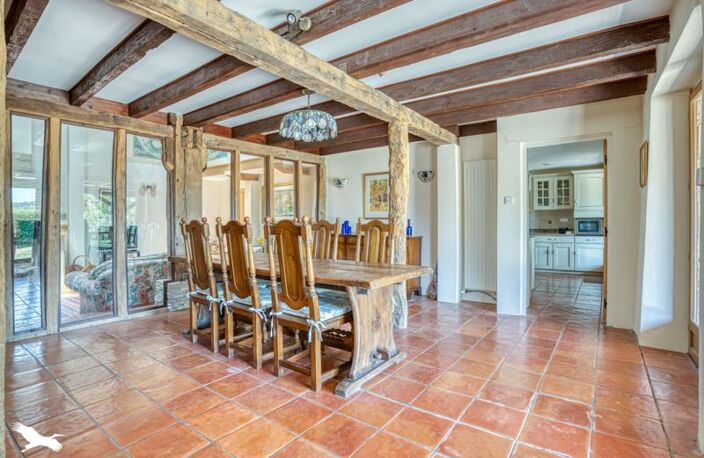 Maison en pierre de 8 pièces principales — photo 3