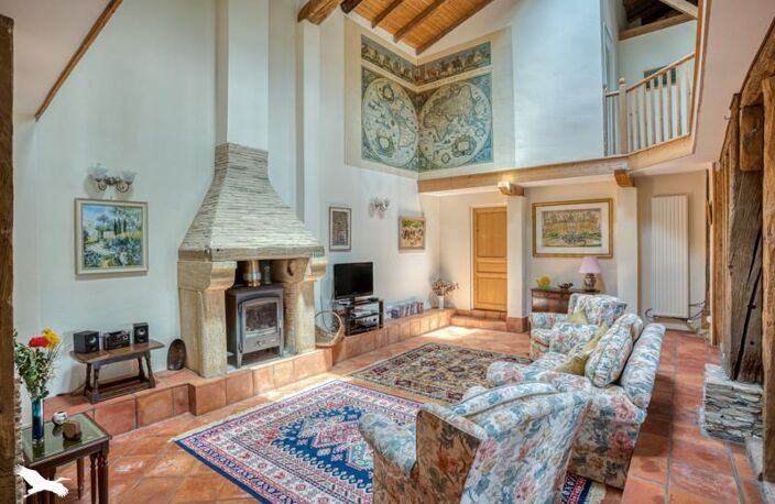 Maison en pierre de 8 pièces principales — photo 4