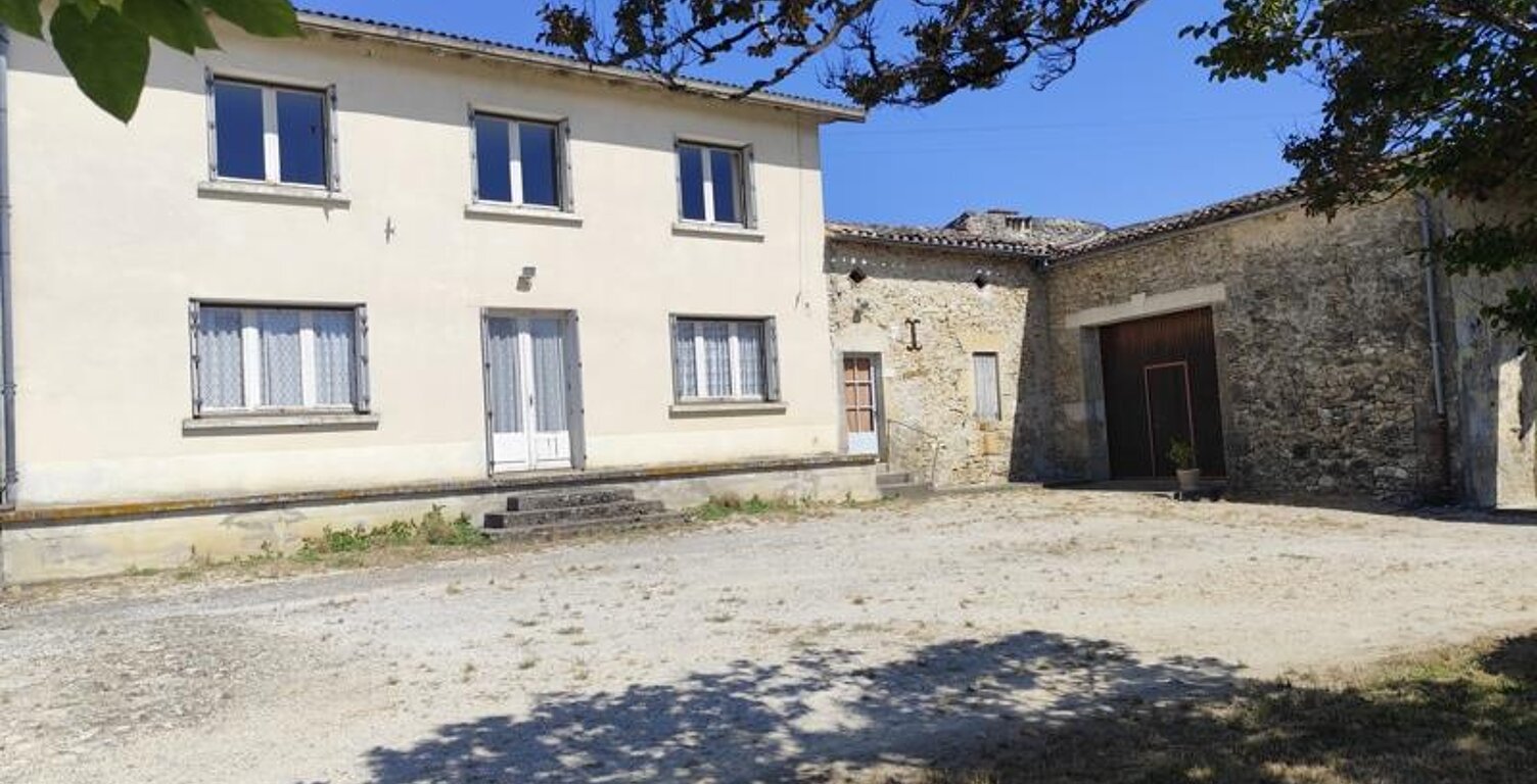Corps de Ferme de 4 pièces principales — photo 1