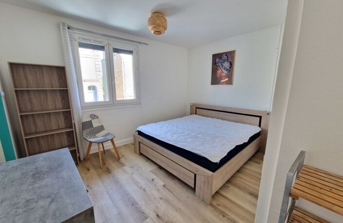 Maison de ville de 7 pièces principales — photo 3