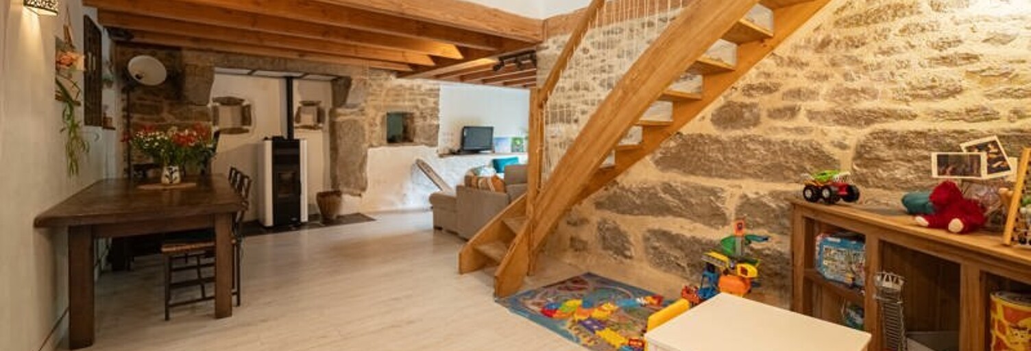 Maison 5 Pièces 122 m² à vendre à Plounéour-Ménez (29410)