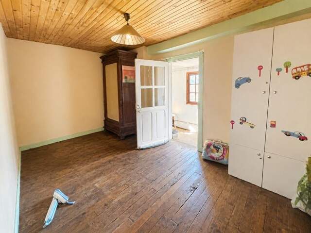 Maison de bourg de 4 pièces principales — photo du bien