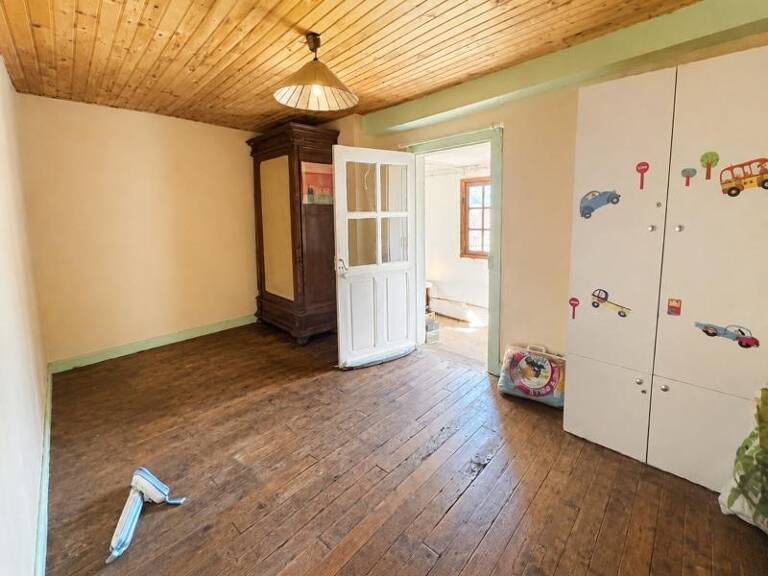 Maison de bourg de 4 pièces principales — photo 1