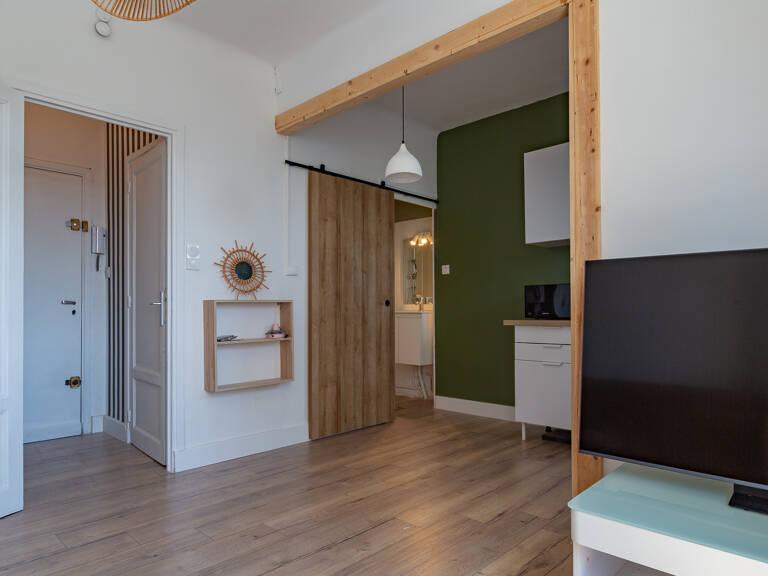 Appartement T1 avec cave vendu loué, Résidence LE CAPRICORNE A, 26000 VALENCE — photo 1
