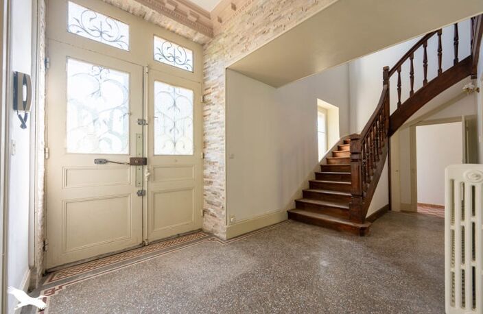 Maison de ville de 9 pièces principales — photo 5