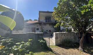 Immeuble   m² à vendre à La Rochefoucauld-en-Angoumois (16110)