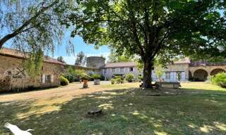 Maison 10 Pièces 288 m² à vendre à Confolens (16500)