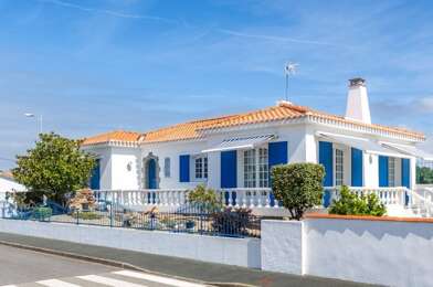 Maison 7 pièces 878560 €