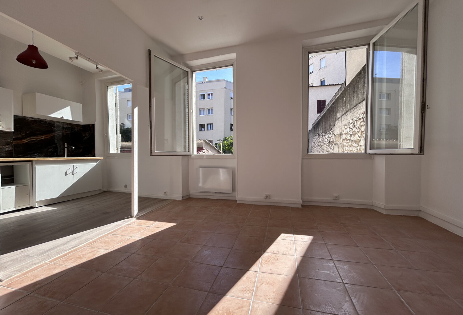 T1 BIS VAUBAN 13006 — photo 1