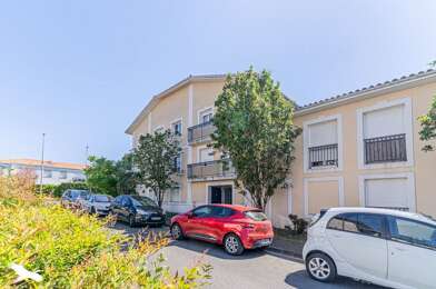 Appartement 3 pièces 244950 €