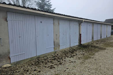 Garage  14600 €