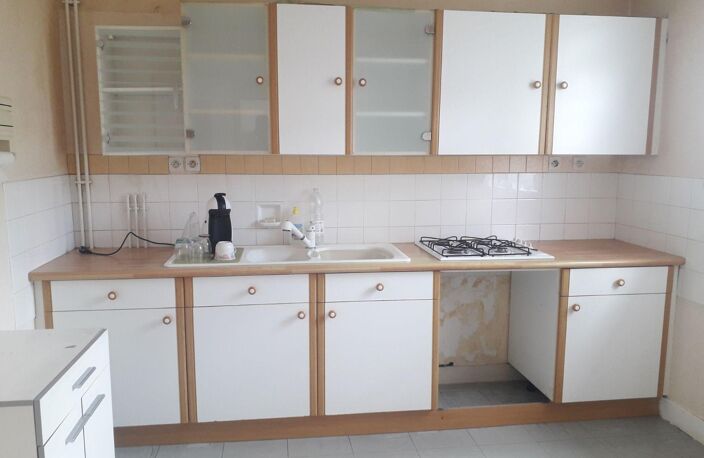 Vente maison 4 pièces 95 m² Saint-Aignan (41110) — photo 2
