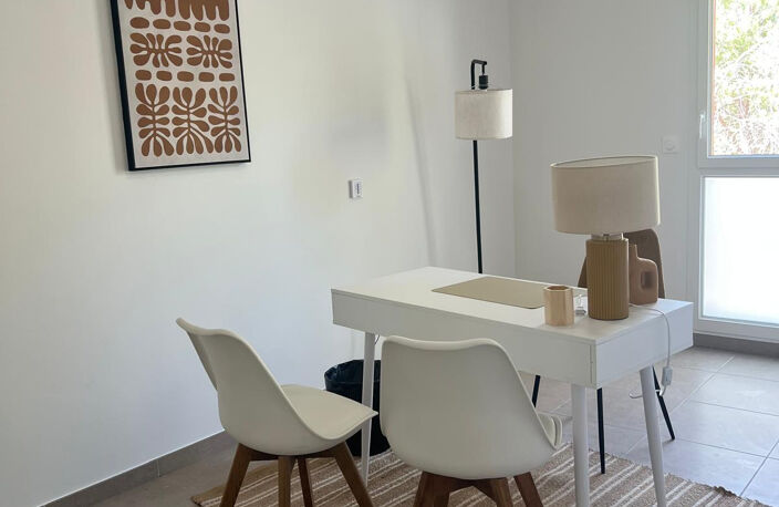 Appartement T4 à Béziers — photo 2