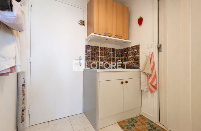 Appartement Montpellier 1 pièce 27 m2 - CROIX d'ARGENT — photo 4