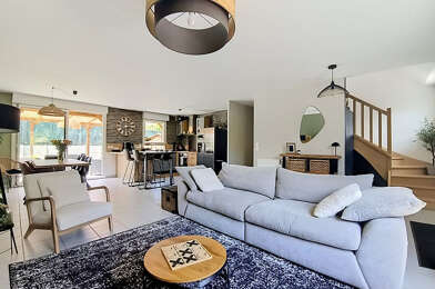 Maison 6 pièces 249900 €