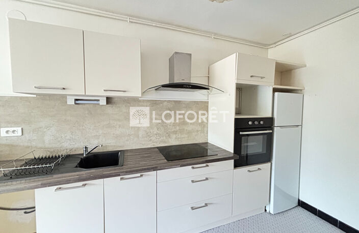 Grand T2 56 m² + Balcon + Cave - Aix-les-Bains Gare - Ascenseur — photo 3