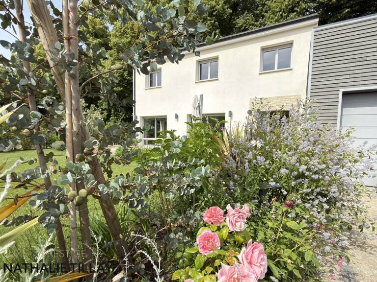 Maison d'architecte de 2021 , a vendre , a  SAINT JEAN DE BRAYE , TERRASSE ET JARDIN — photo 1
