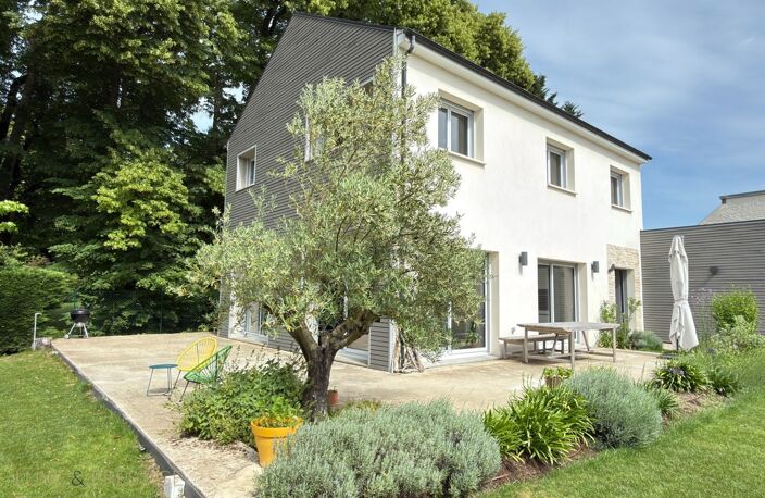 Maison d'architecte de 2021 , a vendre , a  SAINT JEAN DE BRAYE , TERRASSE ET JARDIN — photo 2