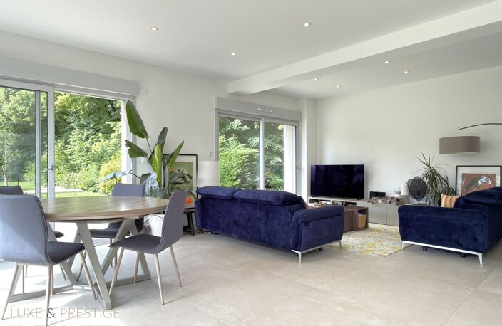 Maison d'architecte de 2021 , a vendre , a  SAINT JEAN DE BRAYE , TERRASSE ET JARDIN — photo 3