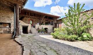 Maison 8 Pièces 220 m² à vendre à Larajasse (69590)