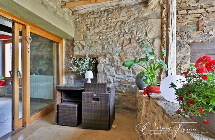 DOMAINE DE CHARME DU XIXᵉ SIÈCLE – 220 m² – MONTS DU LYONNAIS — photo 4