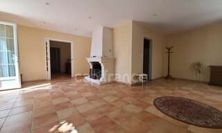 Maison 7 Pièces 142 m² à vendre à Saintes (17100)