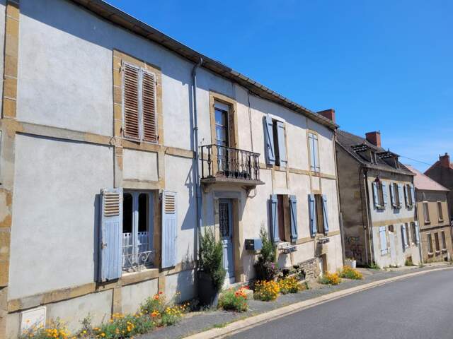 Jolie Maison de village rénovée + Fort potentiel d'agrandissement BUXIERES LES MINES (03) — photo du bien