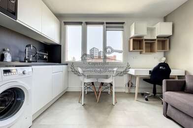 Appartement 1 pièces 790 €