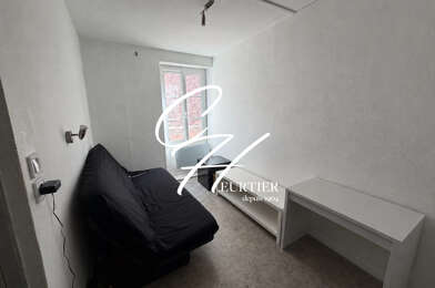 Appartement 1 pièces 325 €
