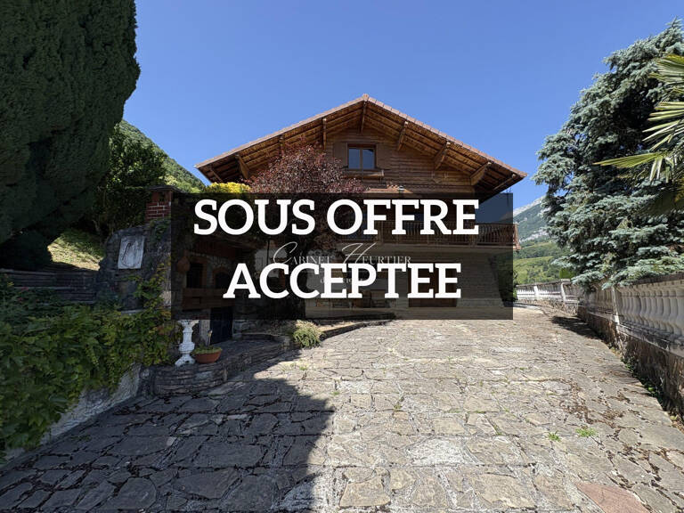 Maison 9 pièces de 134 m² — photo 1
