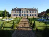 ELEGANT CHATEAU XVIIIs, sans travaux, sur 1 hectare clos de murs, jardin paysagé, chapelle, orangerie, dépendances, pour famille, evenementiel  près de Pau, Lourdes, Marciac, Tarbes — photo 4