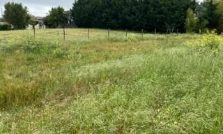 Terrain  586 m² à vendre à Ambarès-et-Lagrave (33440)