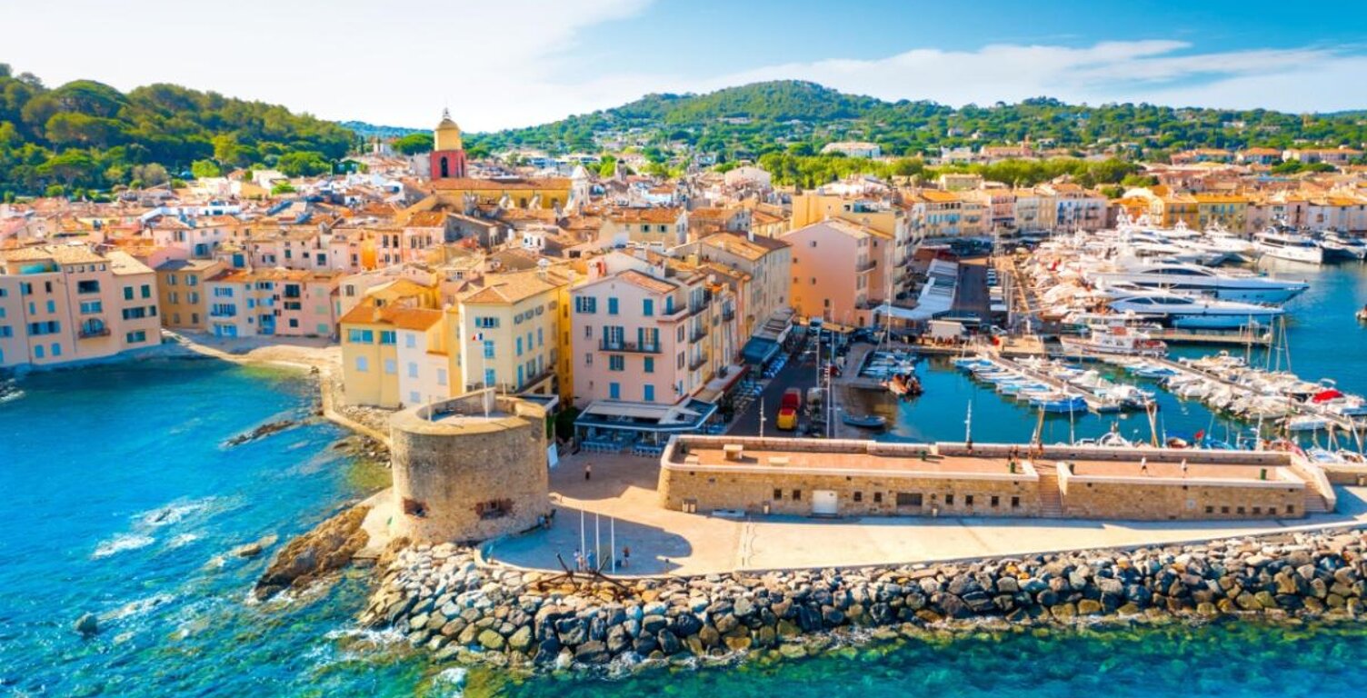 au coeur de Saint-Tropez, 83990 ,Appart  T5 , dernier étage ,de  171,66 m2 ,Terrasse de Plus de 30m2 — photo 1