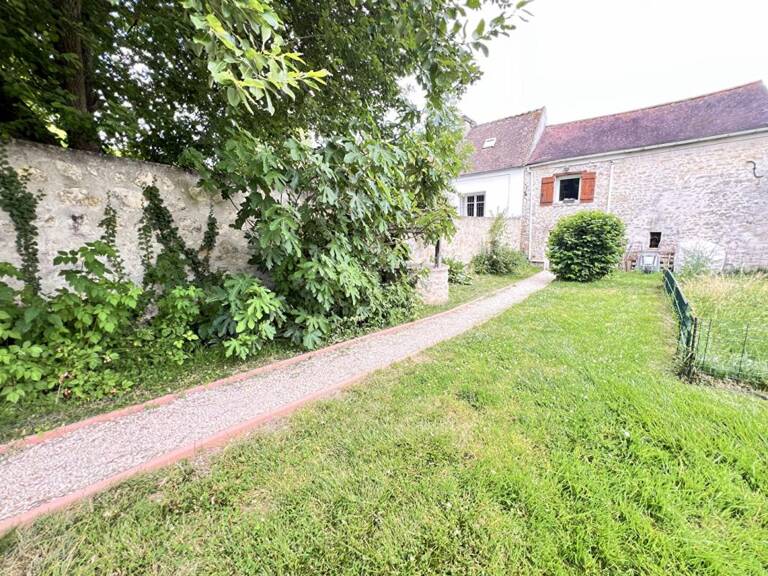 (95450) SERAINCOURT  maison de village et sa dépendance amenagée, 160m2, jardin, garage — photo 1