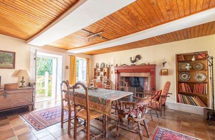 Exclusivité Propriétés-Privées - Maison pleine de charme, dans un cadre exceptionnel — photo 3