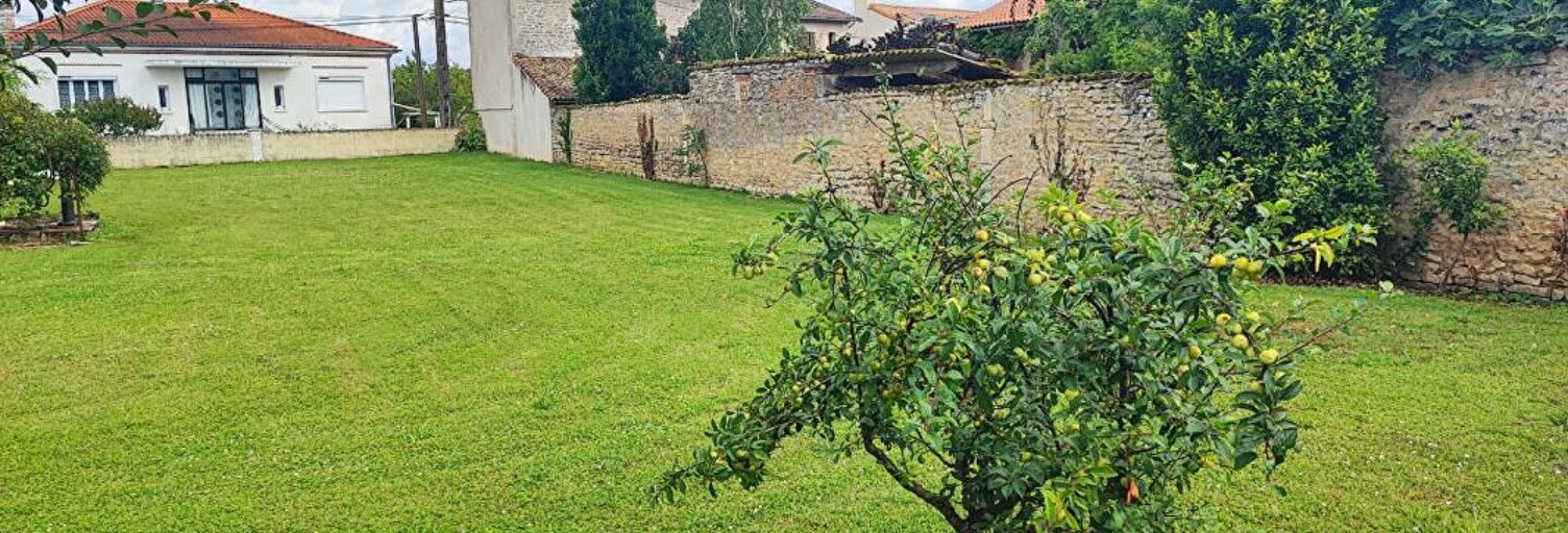 Terrain  499 m² à vendre à Saint-Maixent-l'École (79400)