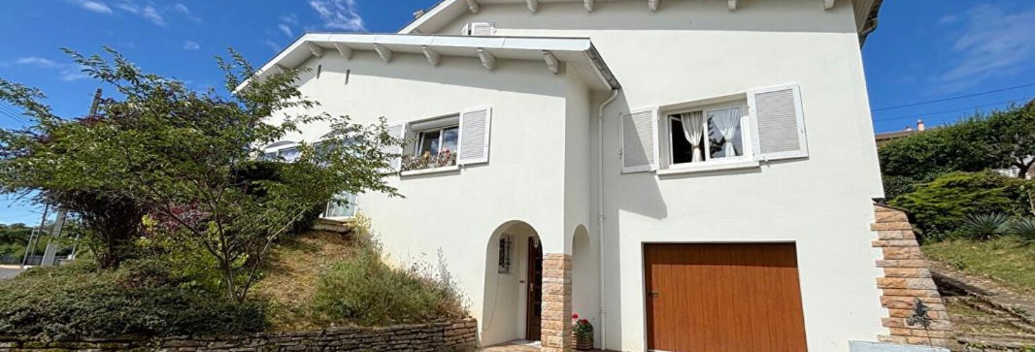 Maison 8 Pièces 143 m² à vendre à Mâcon (71000)