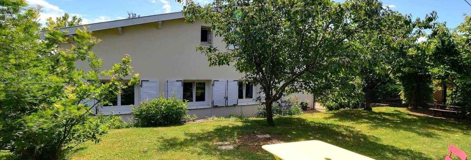 Maison 8 Pièces 143 m² à vendre à Mâcon (71000)