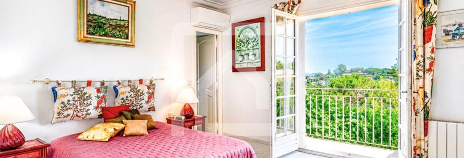 Maison 7 Pièces 301 m² à vendre à Le Rouret (06650)