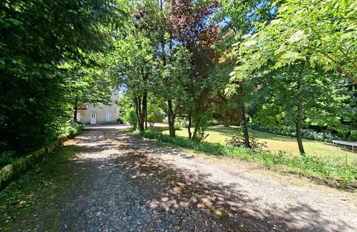 Maison Blanzy 9 pièce(s) 230 m2 — photo 2